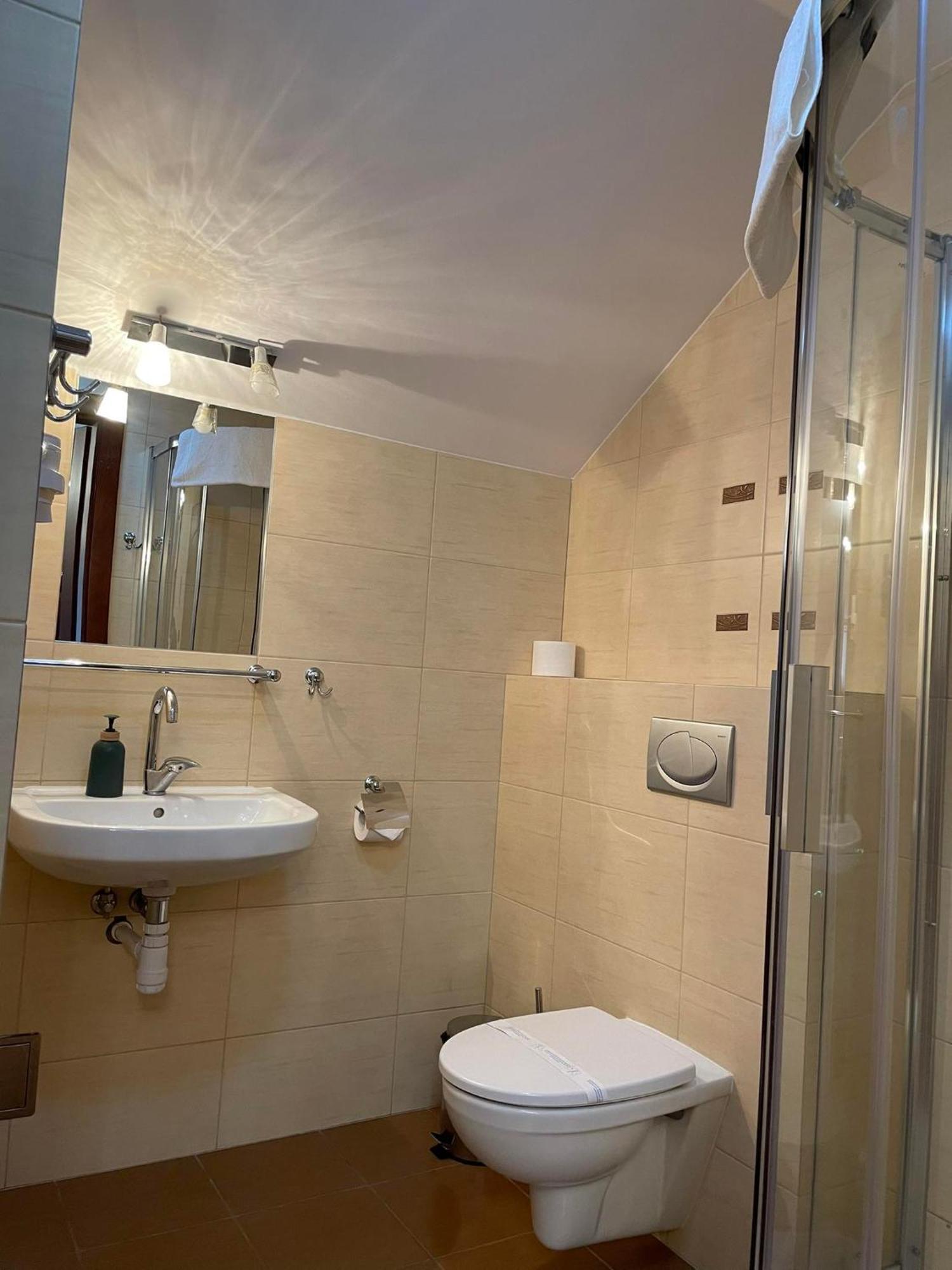 Szach Bed & Breakfast 3*
