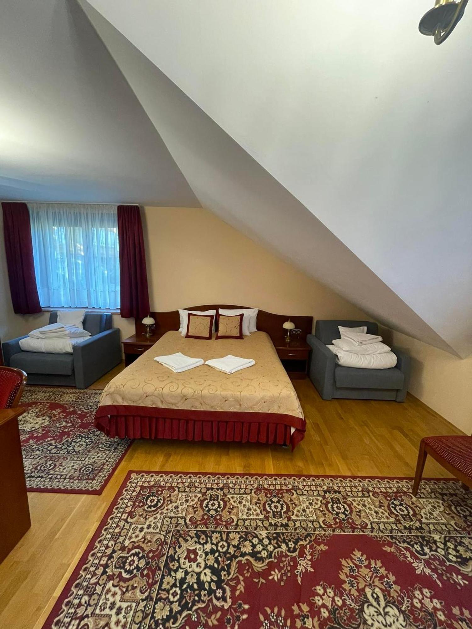 Bed & Breakfast Szach Krynica Zdroj