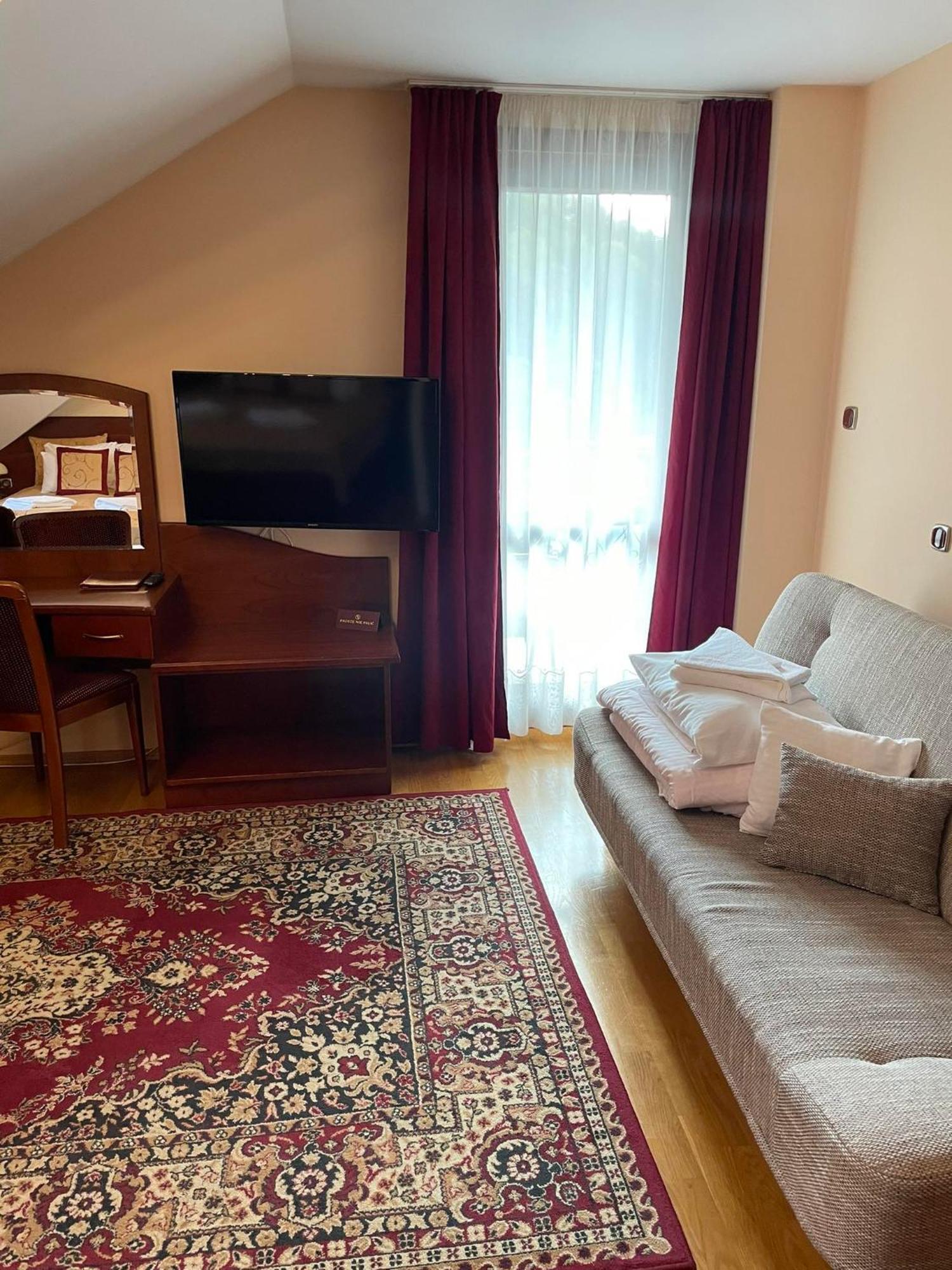 Bed & Breakfast Szach 3*